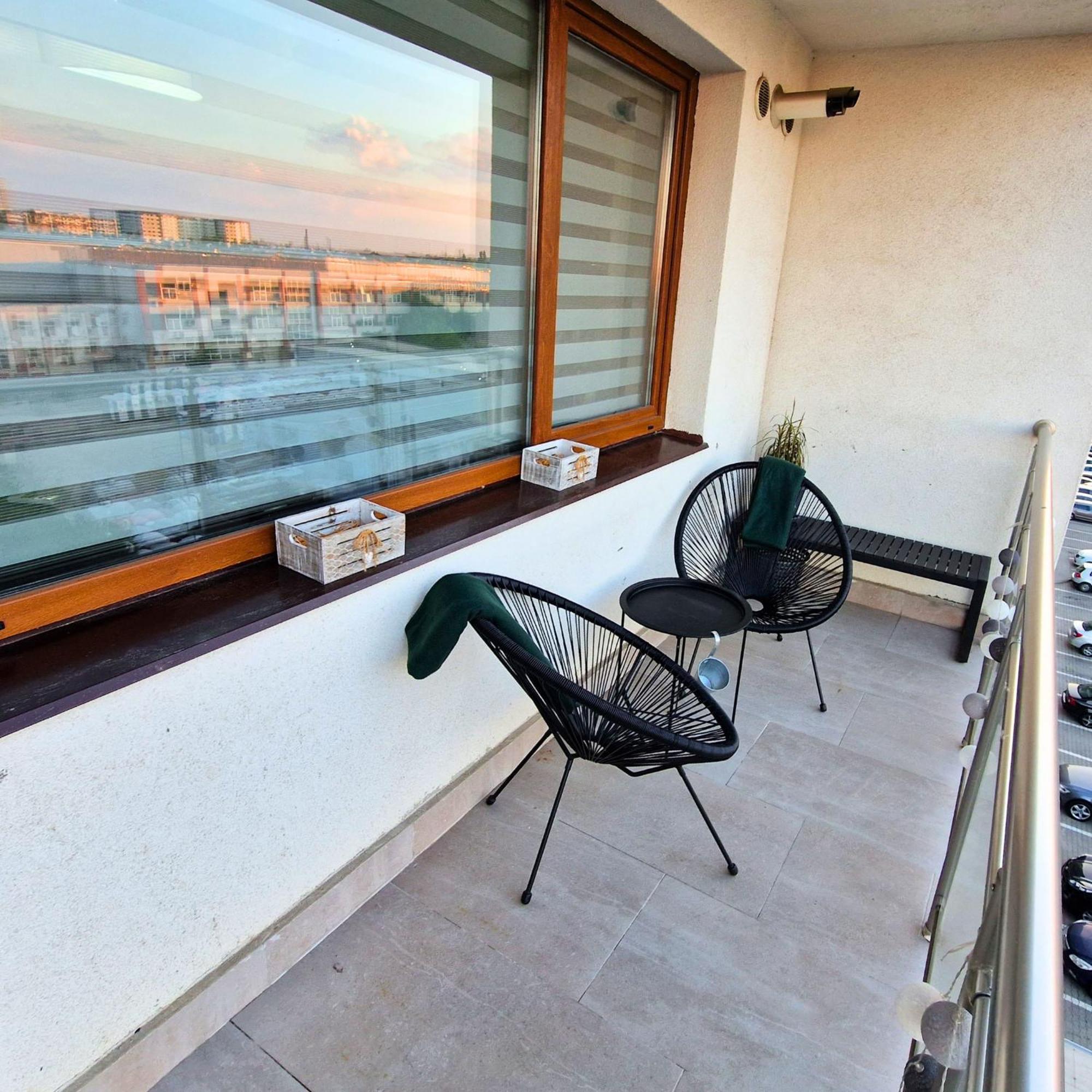 Apartment "Solar 48", Private Parking, One Bedroom Bukarest Exterior foto